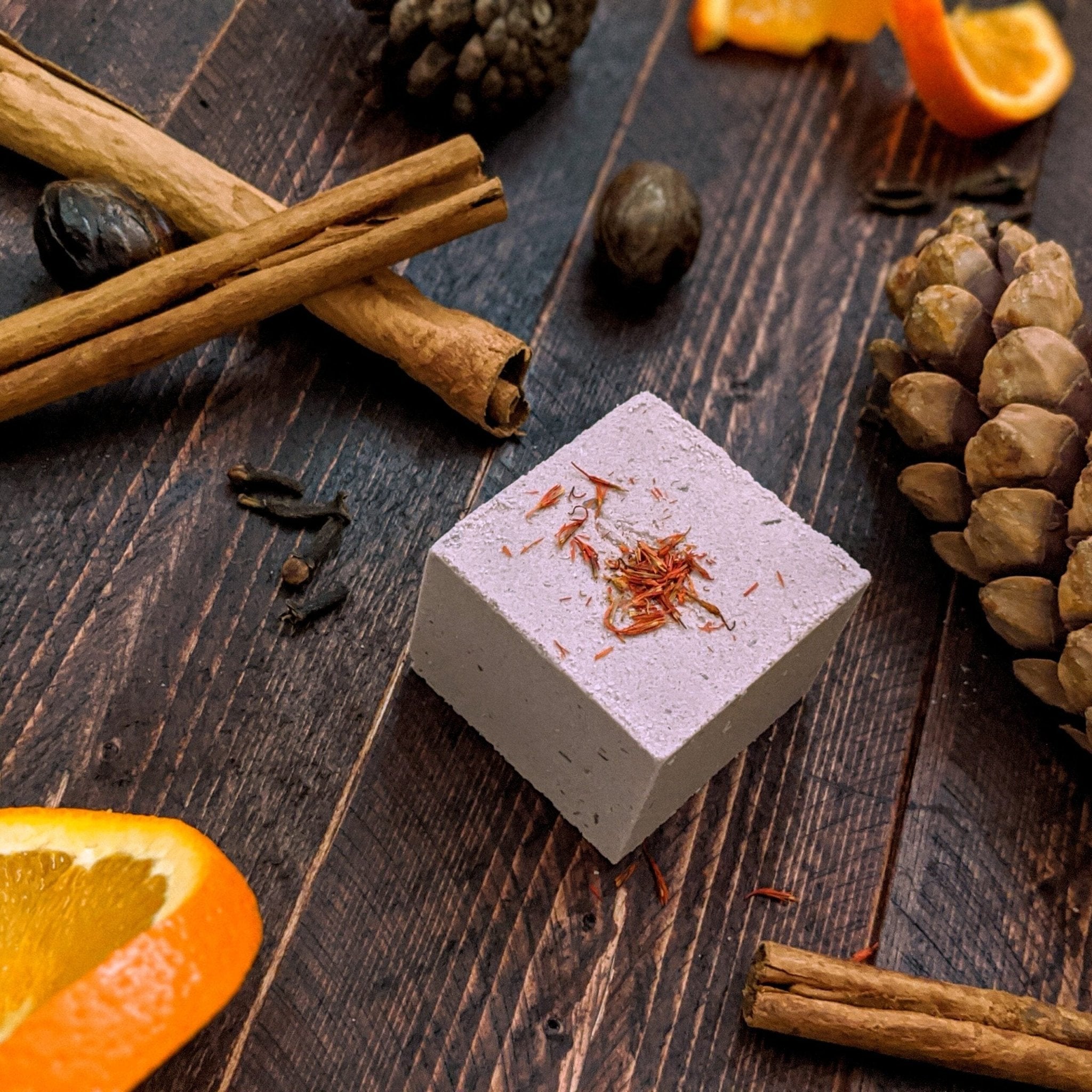 Herbal-Infused Spiced Wine Bath Bombs - The Good Rub