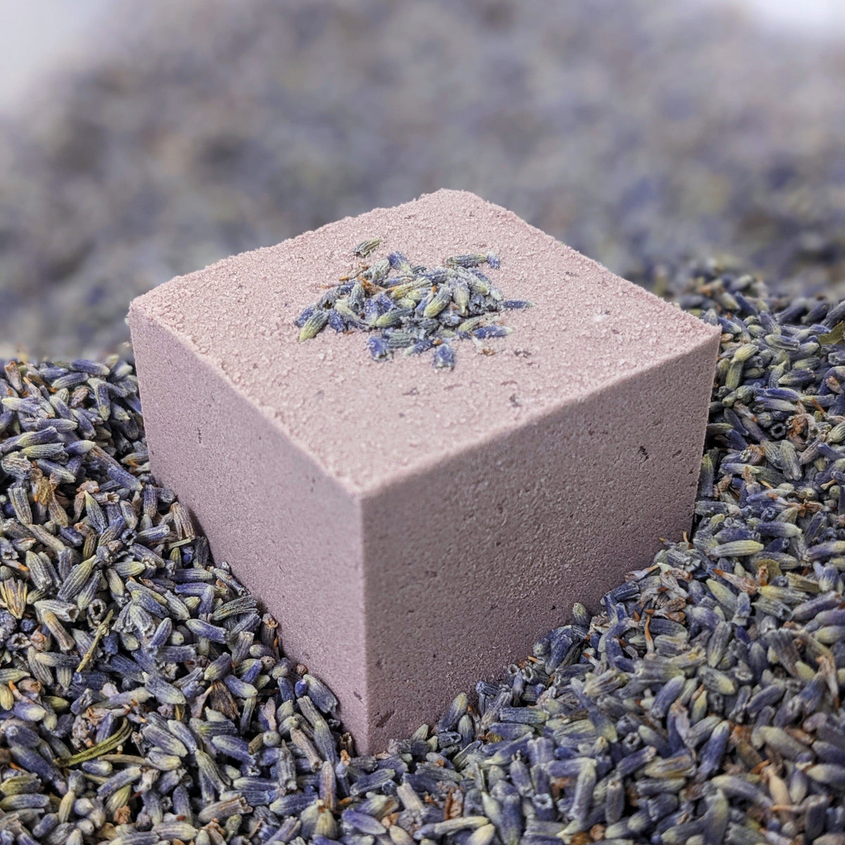 Lavender Bath Bombs | Herbal-Infused Bath Bombs | The Good Rub